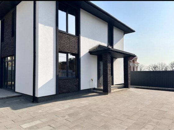 Окремий будинок з газом в КМ закритого типу Ірпінь