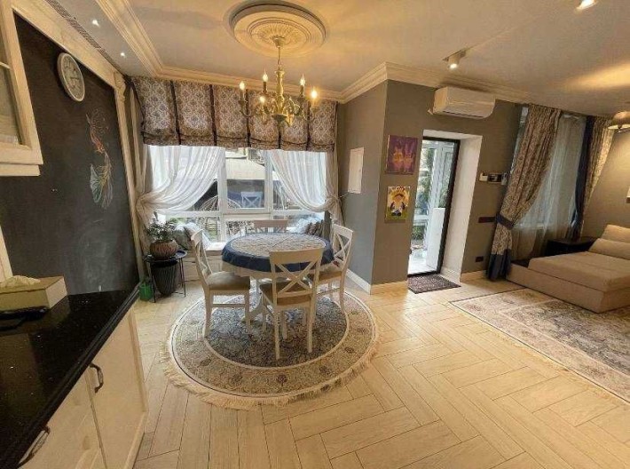 Продаж! Таунхаус з РЕМОНТОМ, КМ “Чешський Двір” .Оформл 2% - фото 1