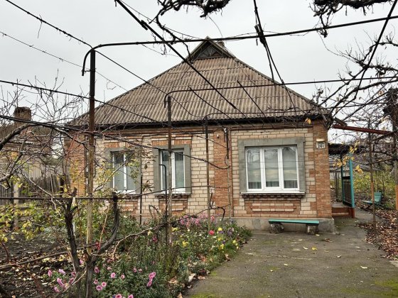 Гарний  великий дім в центрально міському районі Кривой Рог