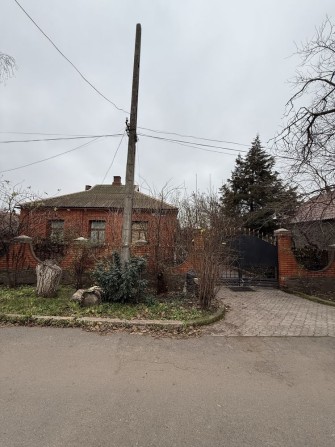 Продам дом в ЦЕНТРЕ города! - фото 1