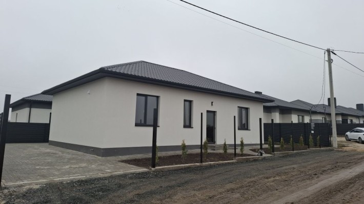 Продам будинок з ремонтом - фото 1