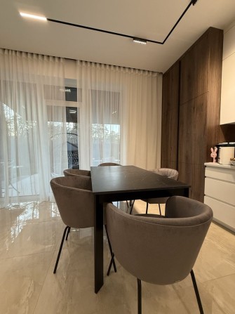 Таунхаус з ремонтом в Лісовій Бучі , топ локація - фото 1