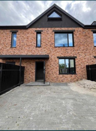 Ірпінь таунхауз 111 кв м готовий до оздоблення  приємна ціна 88 000$ - фото 1