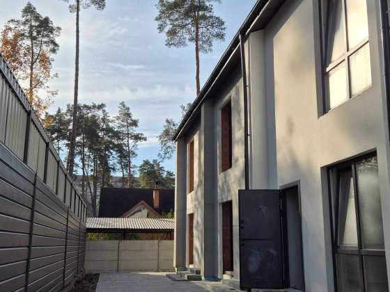 Таунхаус у Бучі на Вишневецького — введений в експлуатацію Буча