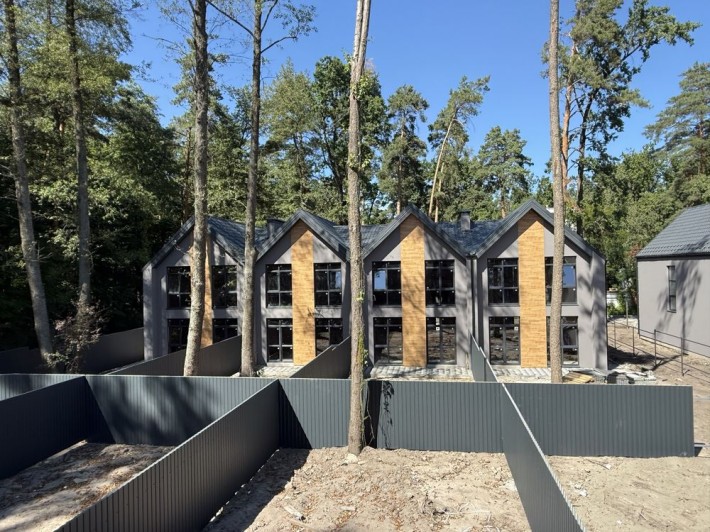 Таунхаус Буча РОЗСТРОЧКА Газ - фото 1