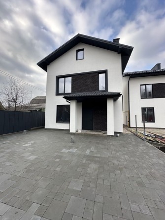 Будинок Біля набережної . Газ . 140 мкв - фото 1