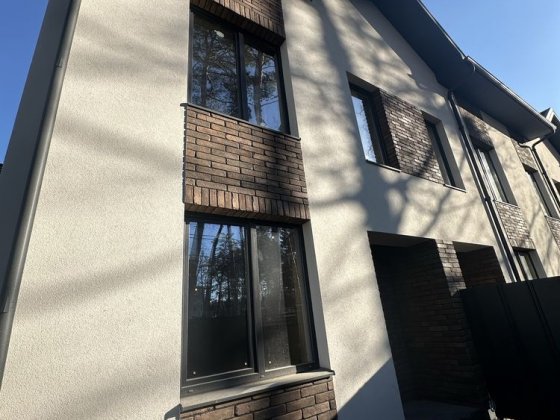 Таунхаус поруч з центральним парком в Ірпені , газ Ірпінь