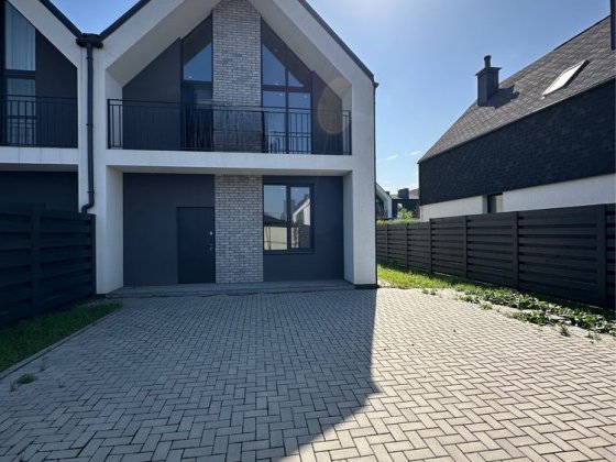 Таунхаус в Ірпені. КМ закритого типу!!! Ирпень