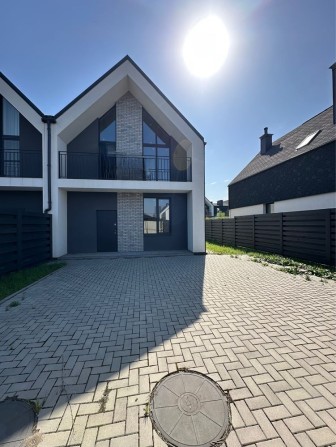 Таунхаус в Ірпені. КМ закритого типу!!! - фото 1