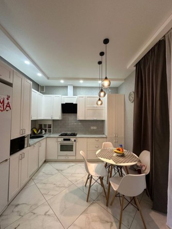 Продаж таунхауса з ремонтом поруч з Центральним парком. Мін. оф. 2% - фото 1