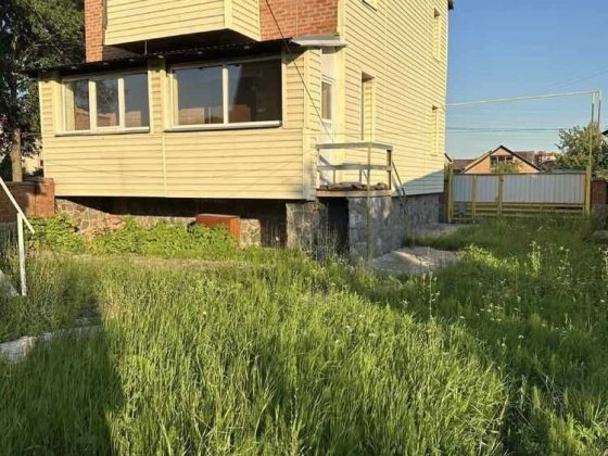 Продаж цегляного будинку. 100 м2. Поділ. №17045 Полтава