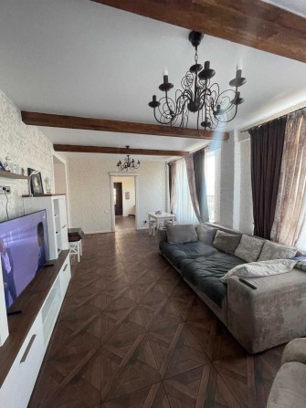 Продаж двоповерхового будинку з ремонтом в Бучі біля міського парку - фото 1