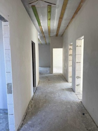 Будинок 94,6м² з терасою та готовим наповненням—центральні комунікації - фото 1