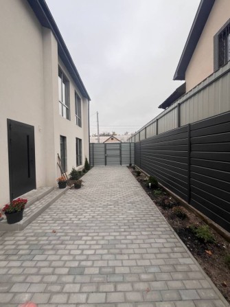 Тунхаус в дуже зручній локації Бучі - фото 1