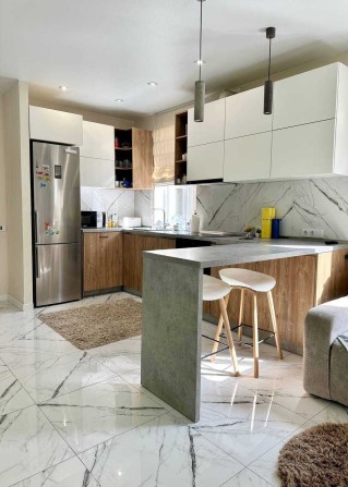 Парк Незнайко! Мінімальне оформлення! Дуплекс з якісним ремонтом! - фото 1