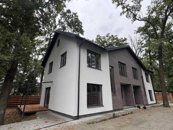 Дуплекс 120м2 в центральнцій частині Бучі, серед сосен. Держпрограми Буча