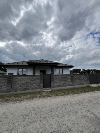 Одноповерховий будинок в Лісовій частині бучі - фото 1