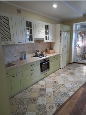 Лісова частина Бучі: таунхаус з ділянкою та 4 кімнатами - фото 1