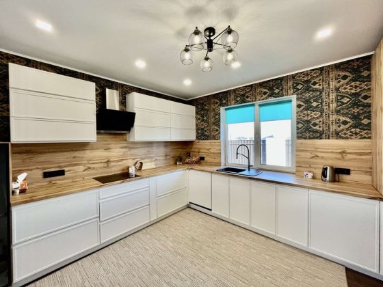 НОВЫЙ - ОДНОэтажный Дом с Новым Ремонтом, 6 соток! Буча