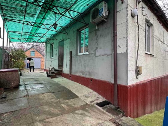 Продам окремий двоповерховий цегляний будинок Полтава