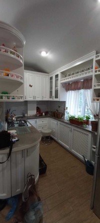 Продаж частини будинку в Центрі. Двір окремий. 68м2.Євро. Цегла. №1517 - фото 1