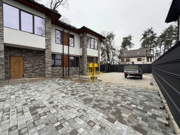 Готовий дуплекс поруч з парком в Ірпені, газ, цегла - фото 1