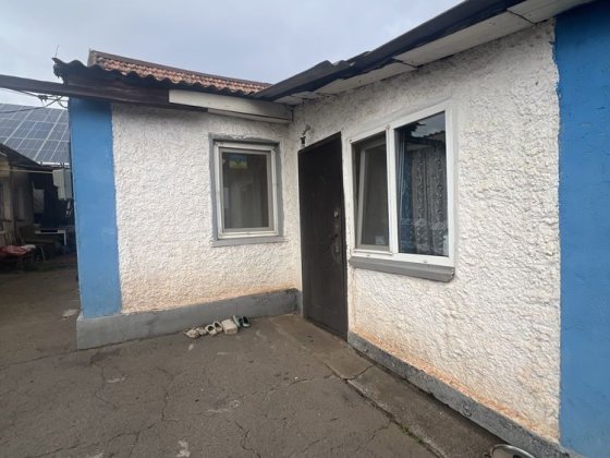 Продается 1/2 небольшого дома по ул.Куприна Кривой Рог