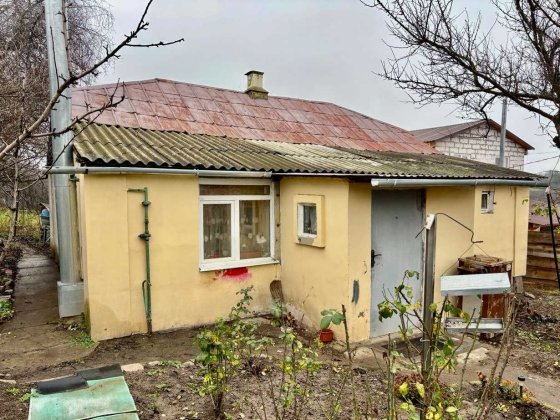 Продаж окремого будинку з гарним краєвидом у районі Ближні Яківці! Полтава