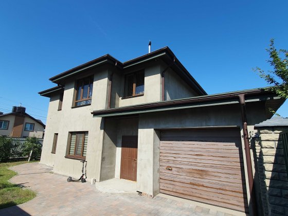 Затишний будинок з ремонтом та меблями  в Лісовій Бучі Буча