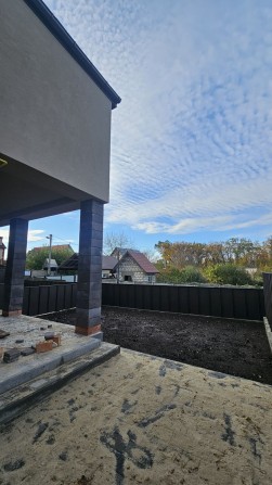 Будинок в центрі Бучі! Програми ТАК! - фото 1