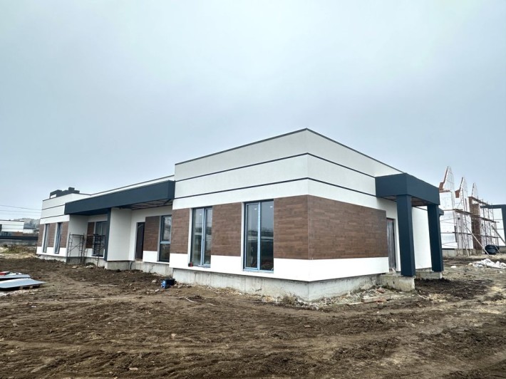 Продаж кутового котеджу з ділянкою 4,5 сот.Без комісій! - фото 1