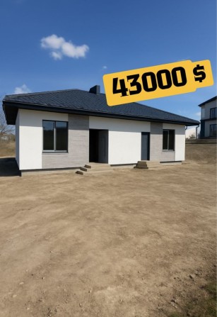 Продаж котеджу з комунікаціями за зоопарком - фото 1