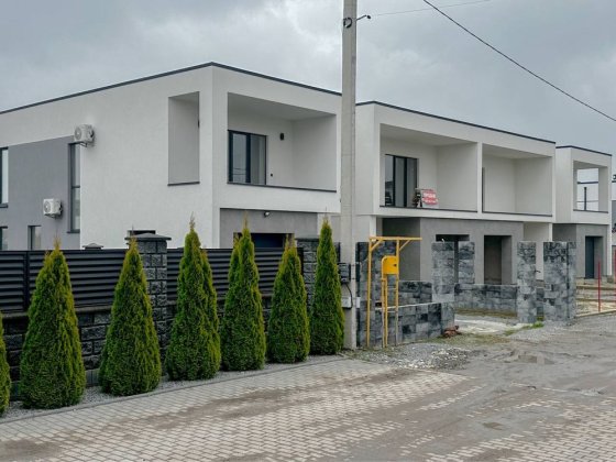 р Газифікований котедж | Район Газовик Ровно