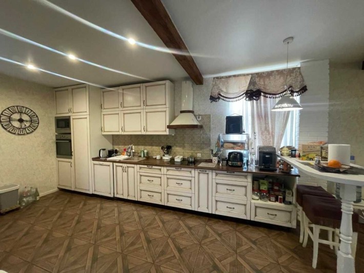 Продаж будинку з ремонтом в Бучі - фото 1