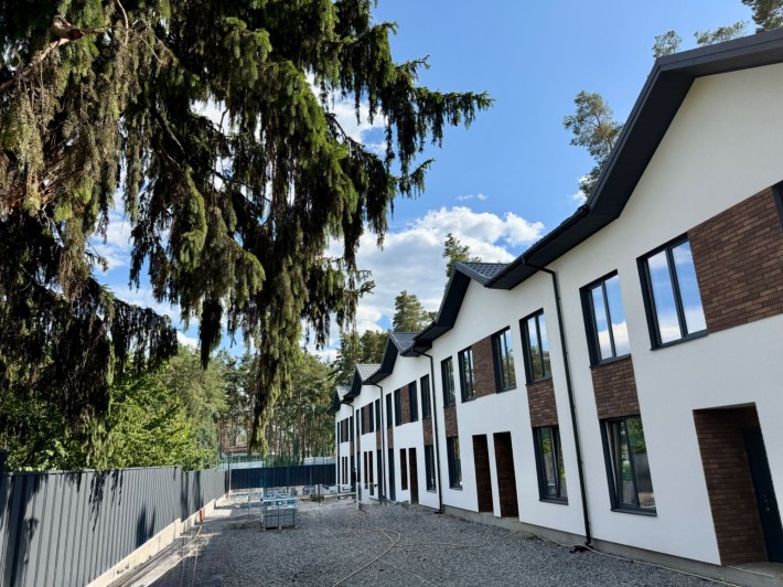 Таунхаус м.Ірпінь, вул. Шкарівських 9, без % - фото 1