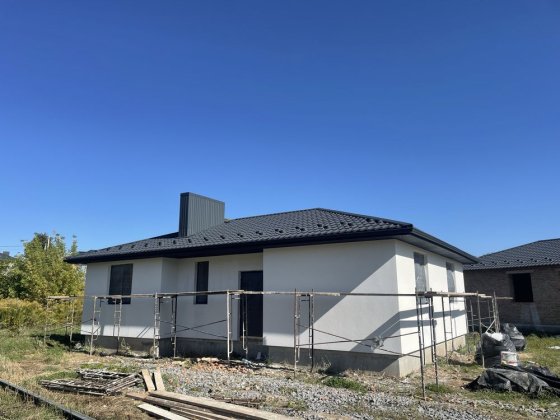 Американка в районі Зоопарку. Розтермінування Ровно