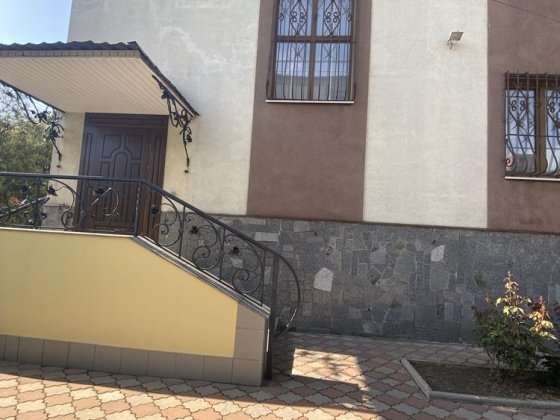 Продаю дом на Свитанке,ул.Виноградова! Кривий Ріг