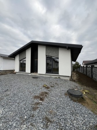 Стильний Будинок окремо з ділянкою 5,5 сот Червоні гори! - фото 1