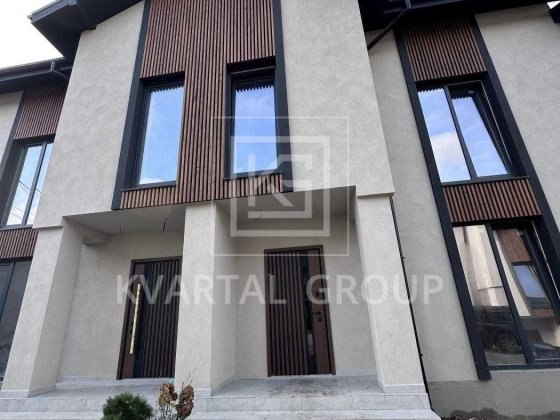 Сучасний таунхаус центр міста Ирпень