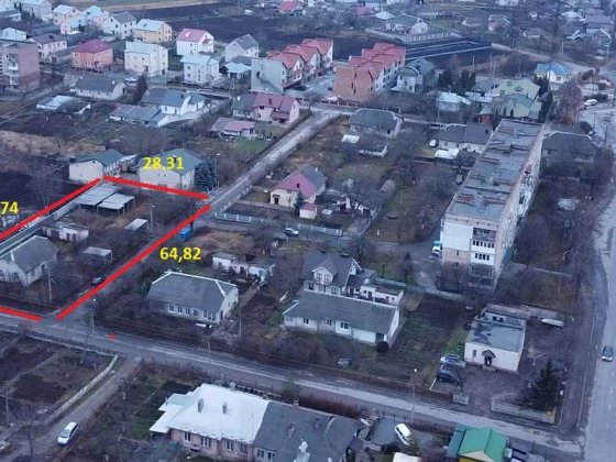 Будинок і земельна ділянка 10 сот в Тернополі. Тернопіль