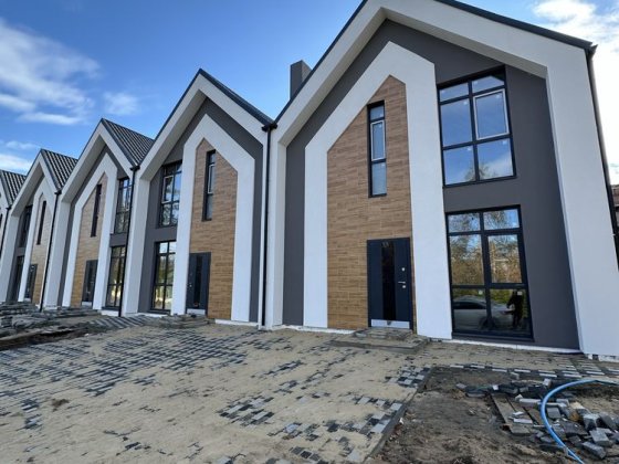 Таунхаус в Ірпені . Лісова локація . Розтермінування Ирпень