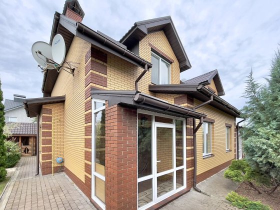 Продам небольшой домик на Роменской. Суми