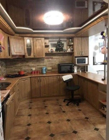 Продам двоповерховий цегляний будинок - фото 1