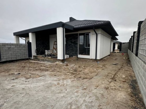 Котедж на дві сім'ї на масиві Гармонія Ровно