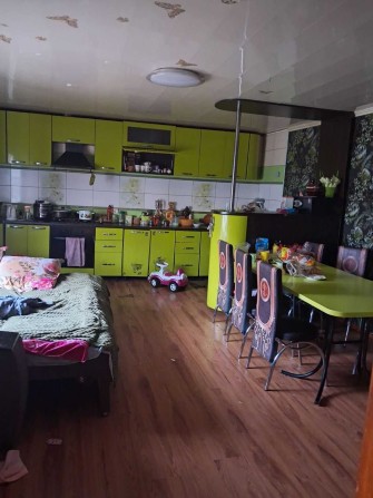 У продажу просторий будинок - фото 1