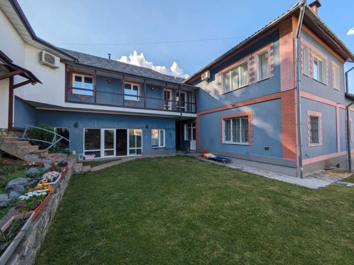 Продаж будинку + комер. приміщ. 300 м2. 8 соток. Поділ №7326 - фото 1