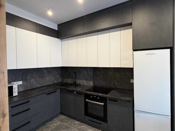 Котедж з ремонтом на Клима Савура, поруч Покровського Рівне