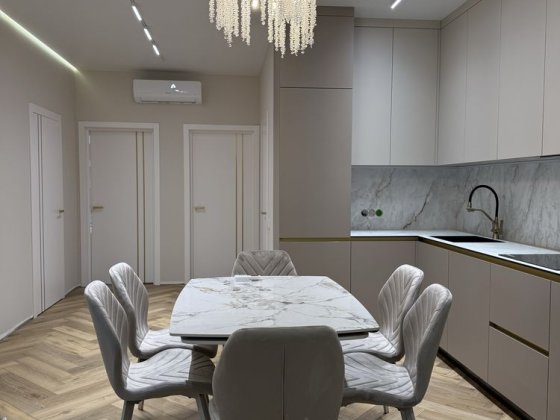 Продам Будинок з Ремонтом! Асфальтований доїзд! Рівне