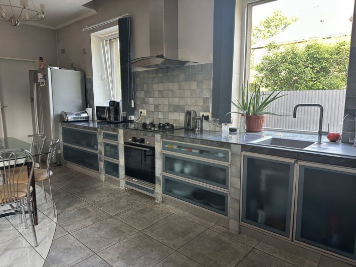 Ексклюзивний будинок на продаж в м. Ужгород - фото 1