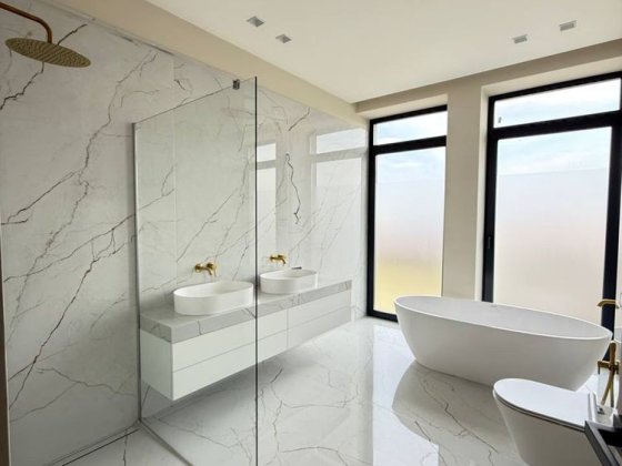 Продаж будинку у центрі міста Ужгород